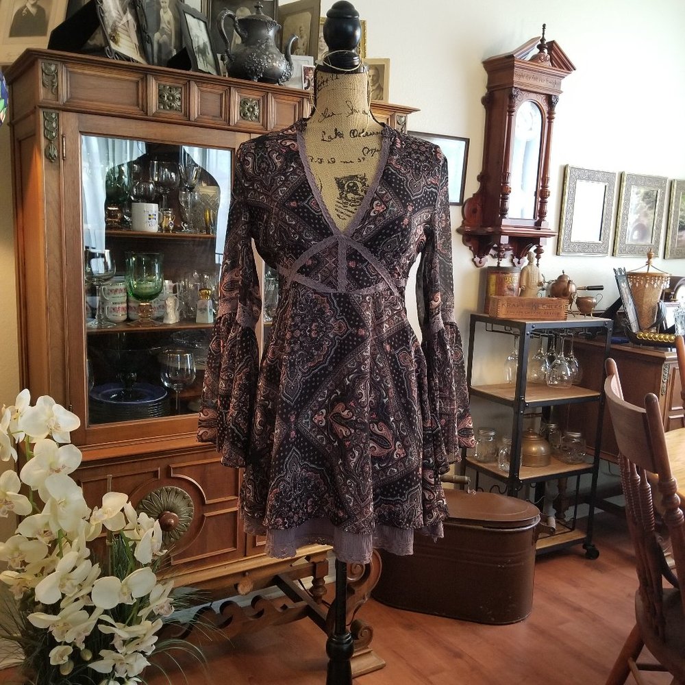 COPY - Free People Moonlight Bay Paisley Print Mini SZ 6